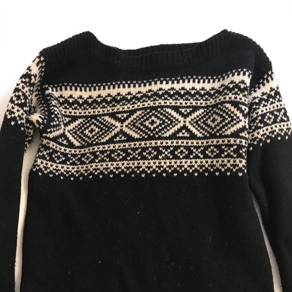 Roots Sweaters - Picture 1 of 2